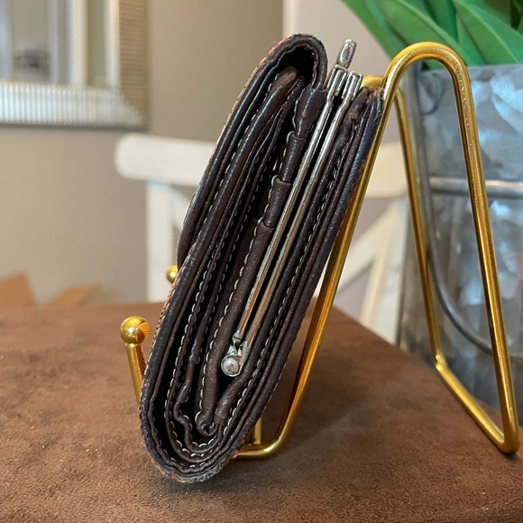 Burberry *Blue Label* compact trifold wallet - Picture 2 of 13